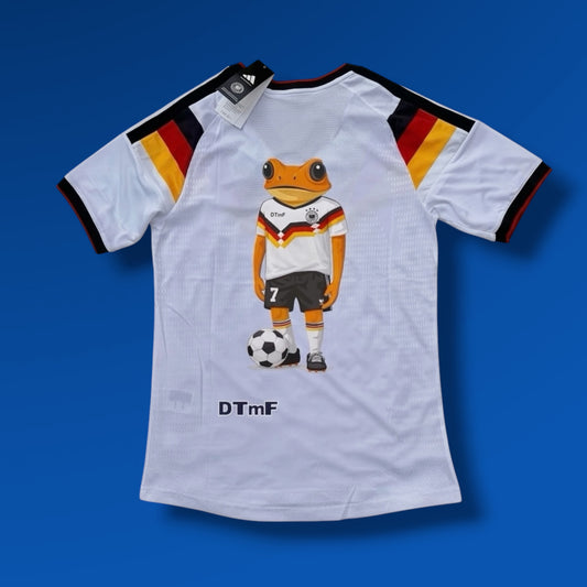 Camiseta Alemania x Bad Bunny