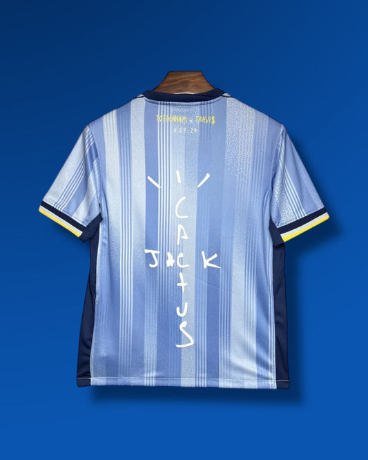 Camiseta Tottenham x Travis Scott
