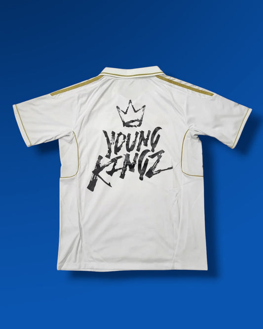 Camiseta Real Madrid x Myke Towers
