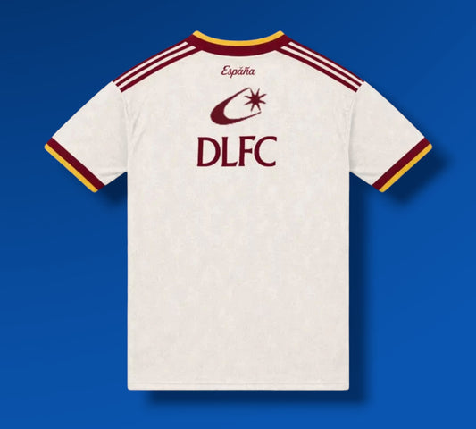 Camiseta España x Dellafuente