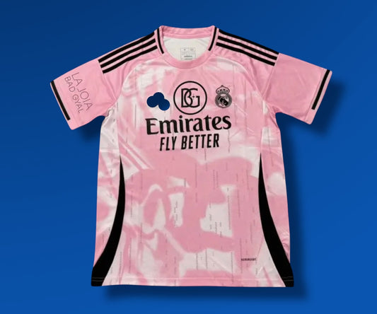 Camiseta Real Madrid x Bad Gyal