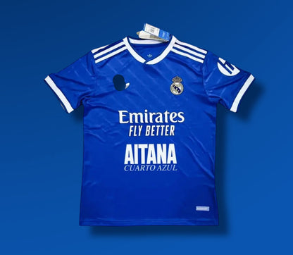 Camiseta Real Madrid x Aitana