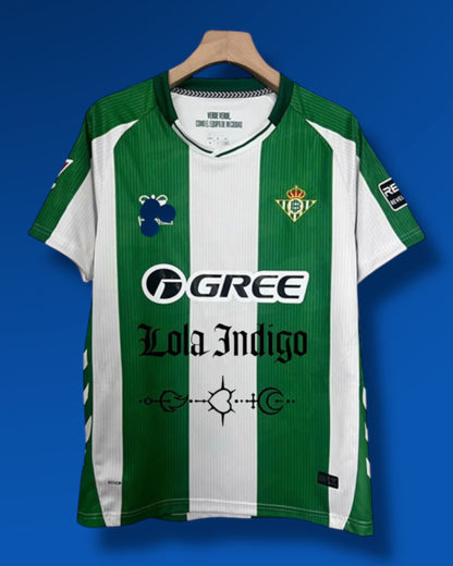 Camiseta Real Betis x Lola Indigo