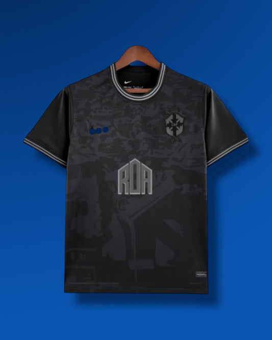 Camiseta Brasil x ROA