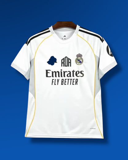 Camiseta Real Madrid x ROA