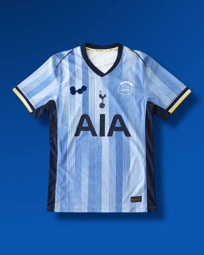 Camiseta Tottenham x Travis Scott