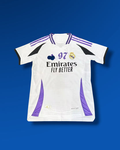 Camiseta Real Madrid x Omar Courtz