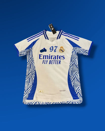 Camiseta Real Madrid x Omar Courtz
