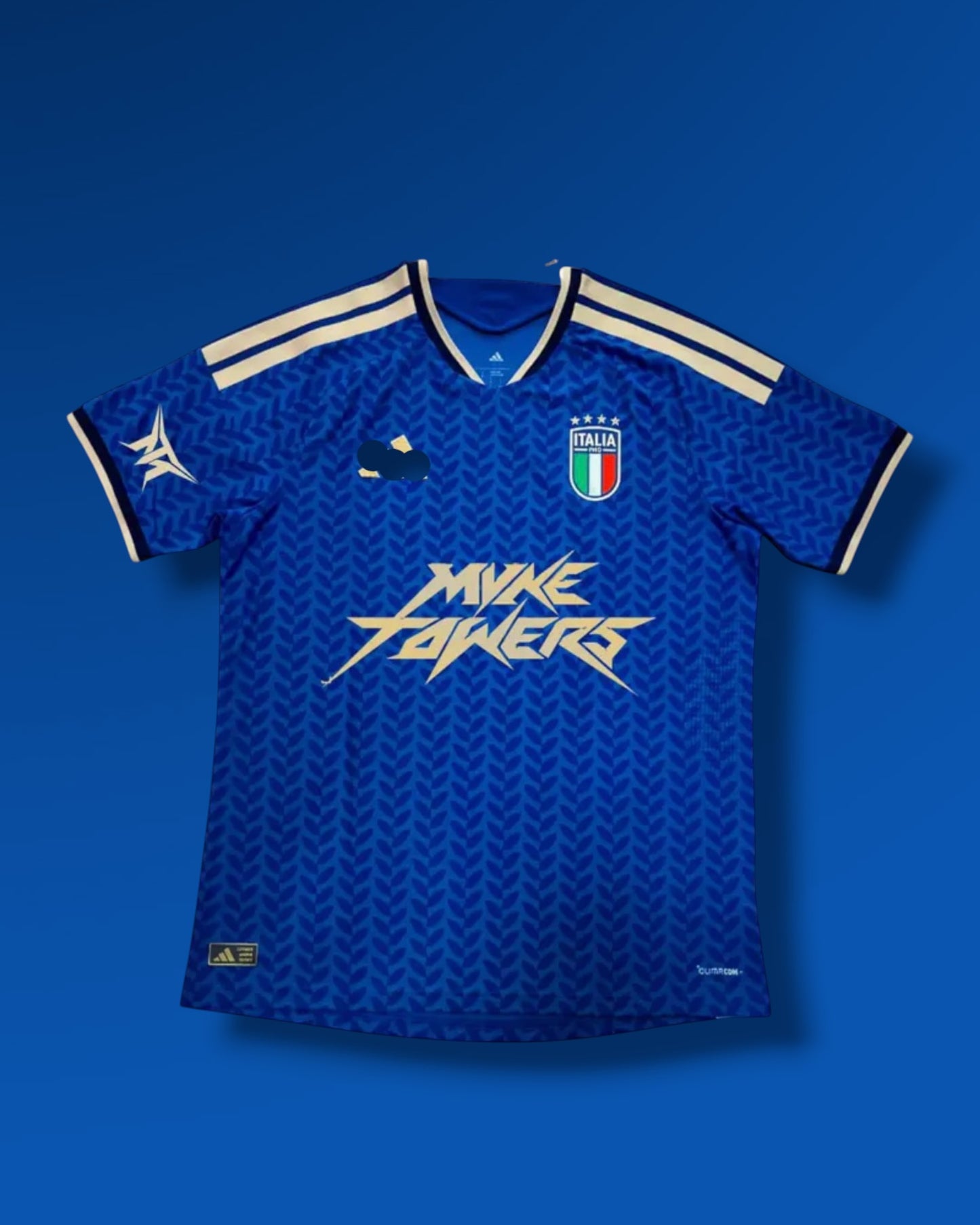 Camiseta Italia x Myke Towers