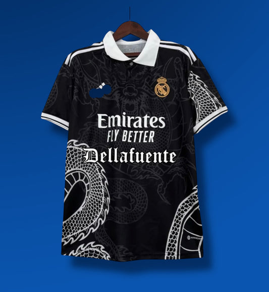 Camiseta Real Madrid x Dellafuente