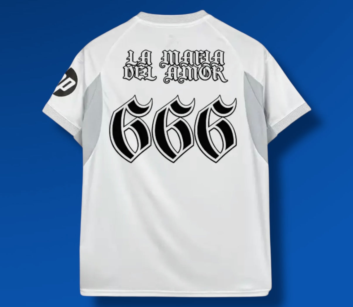 Camiseta Real Madrid x La Mafia del Amor